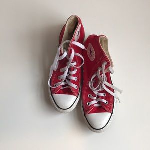 red converse